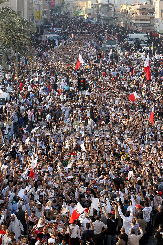Bahrain: Tens of Thousands in Mushaima’s Funeral, 6 Medics Rearrested
