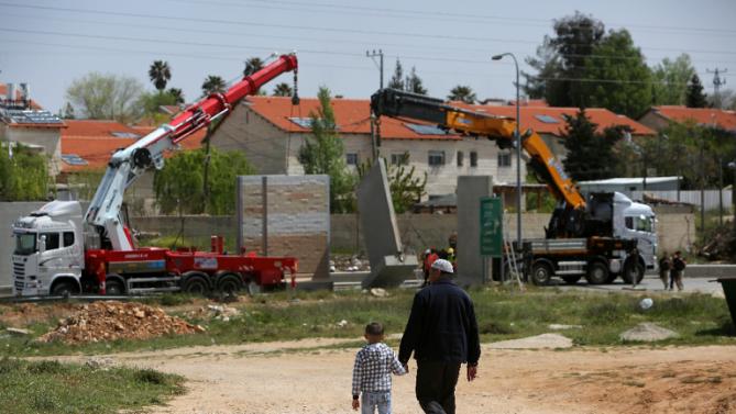 “Israel” Approves 300 Settler Units, Germany Slams Settlement Plan 