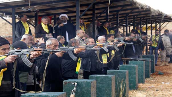 Al-Qalamoun: Fathers of Martyrs Renew the Pledge of Loyalty to the Resistance 