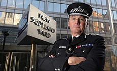 UK Police under Fire over Arbitrary Terror Arrests