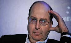 Yaalon: ’Israel’ to React Forcefully to Any Threat 