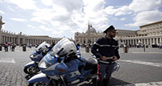 Italy Arrests Al-Qaeda Cell Plotting Vatican Attack