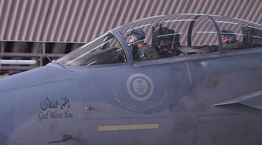 Saudi Arabia Increases War Pilots’ Pay by Up to 60%