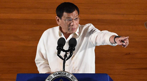 Philippine President Vows to Eat Militants after Beheadings