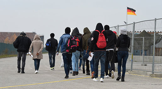 Merkel Expects 60,000 Migrants to Leave Germany Voluntarily