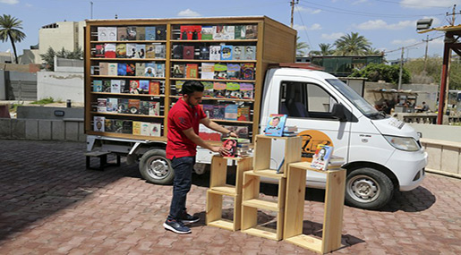 Ali al-Moussawi and his book-truck