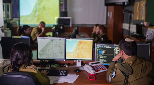 Hamas Hacks IOF Soldiers' Cell Phones