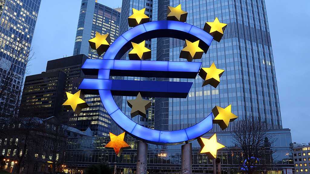 Ex-European Central Bank Chief Warns of Possible New Global Financial Crisis