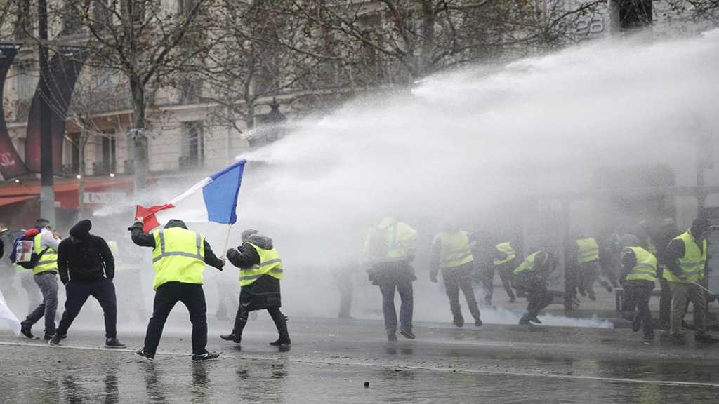 France: Police Use Tear Gas As New Yellow Vest Rallies Against Gov’t Fuel Tax Reforms Hit Paris