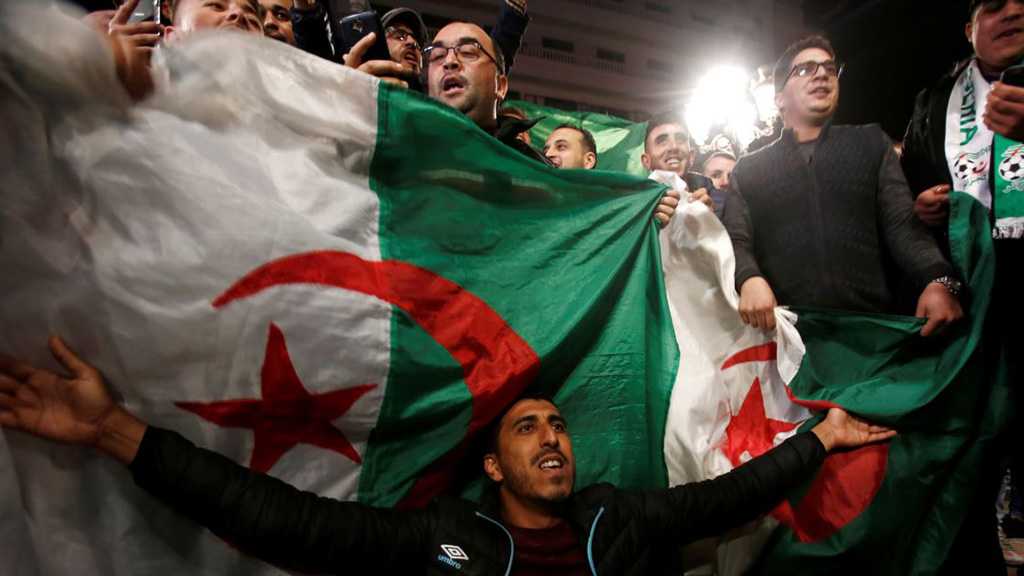 Algeria Crisis: Interim Rulers under Pressure for More Change
