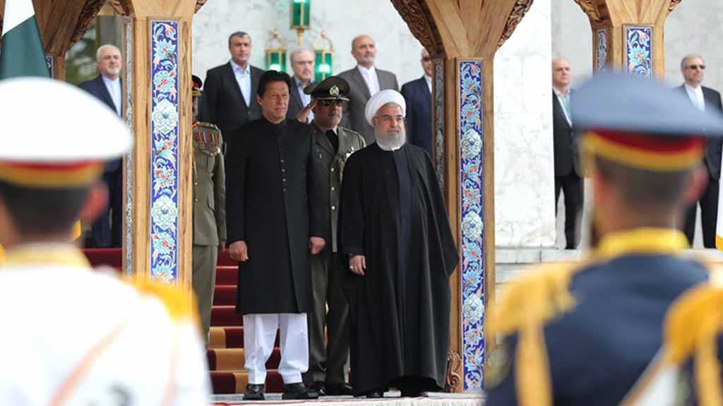 Rouhani: Iran, Pakistan to Form Joint Anti-Terror Force