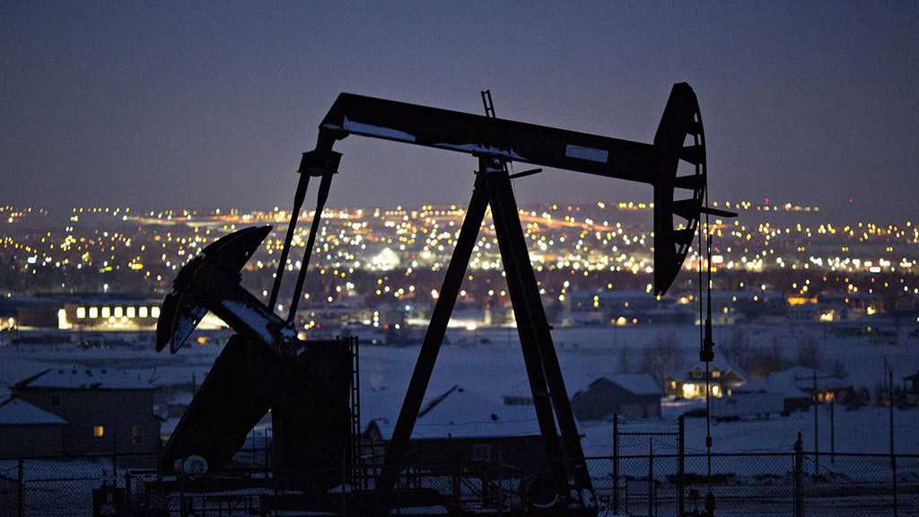 US Oil Market Crashes To ‘Negative’ in Historic Plummet