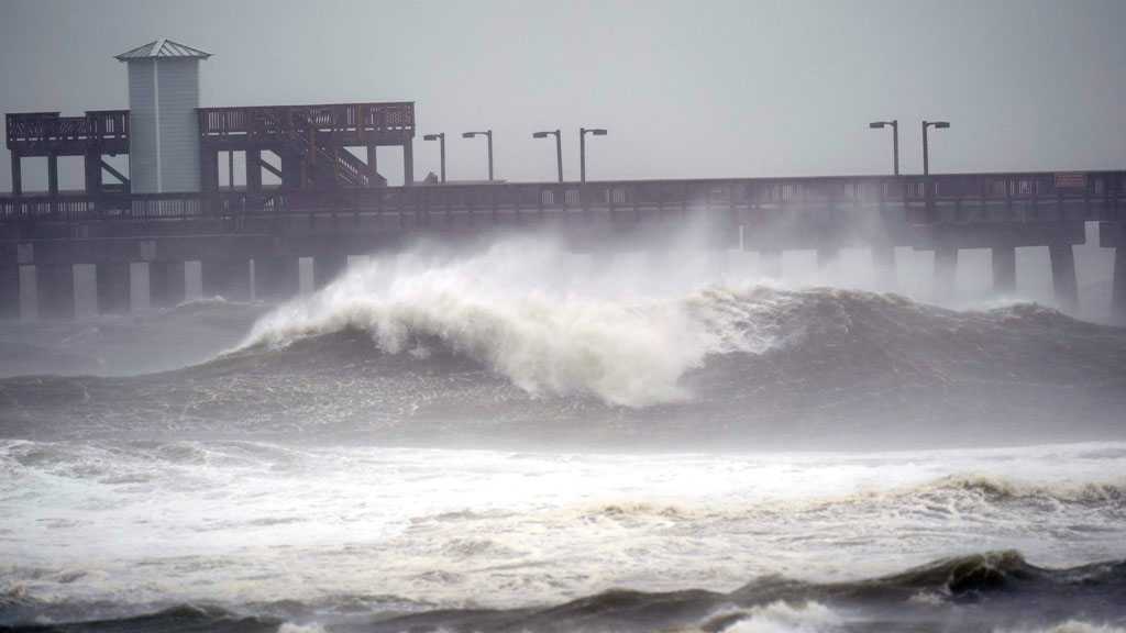Hurricane Sally Unleashes ’Catastrophic, Life-threatening’ Flooding Along US Gulf Coast