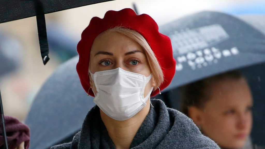 Face Masks Are Less Effective in The Rain, Experts Warn