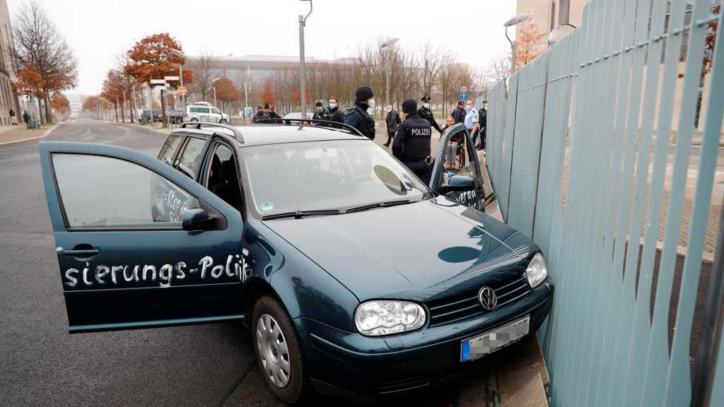 Car Crashes into Gate of German Chancellor Angela Merkel’s Office