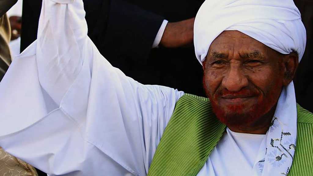 Sudan’s Former PM Sadiq Al-Mahdi Dies of COVID-19