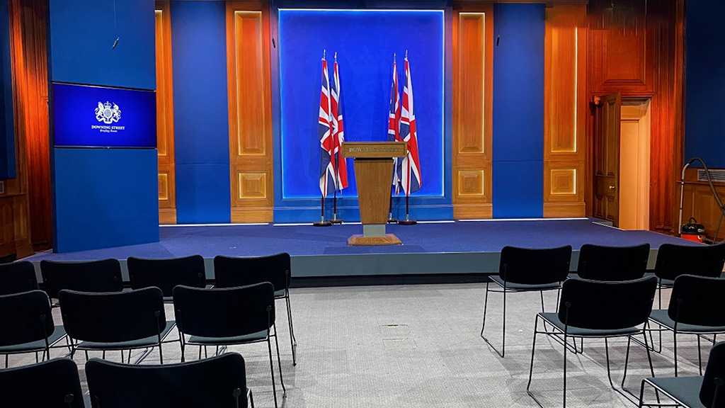 BoJo’s WH-Style £2.6 Million Press Briefing Room Axed for “Political Risks”