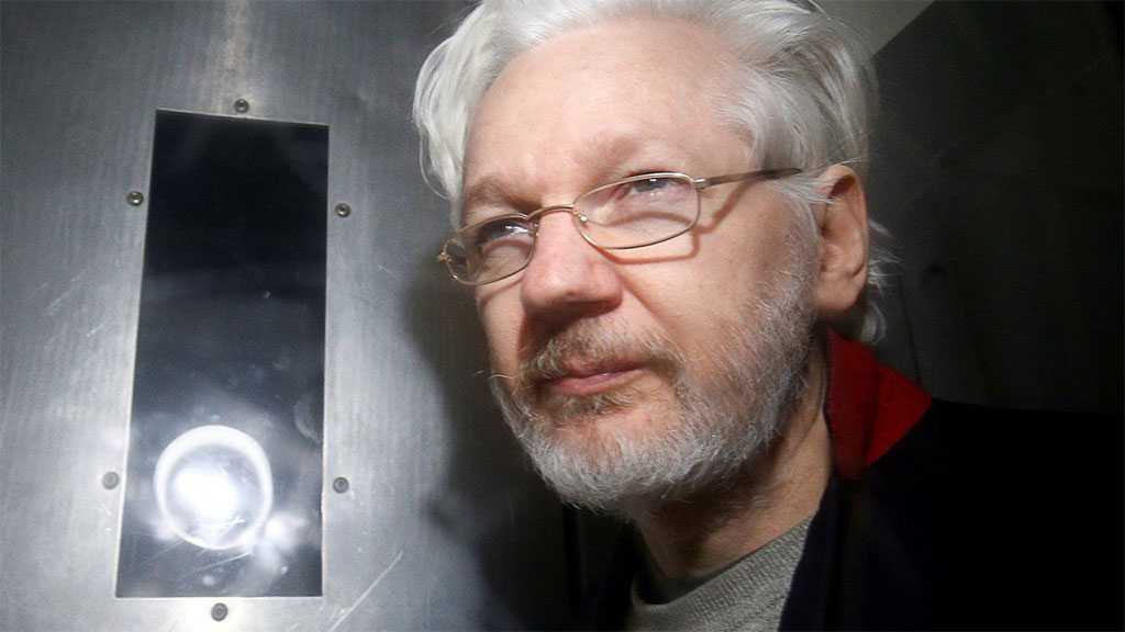 Julian Assange Suffered ‘Mini-stroke’ In Prison, Fiancée Says