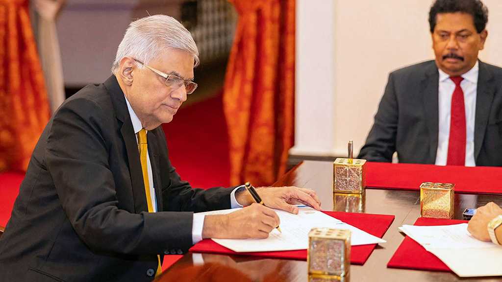 Sri Lanka’s New PM Struggles to Form Unity Gov’t