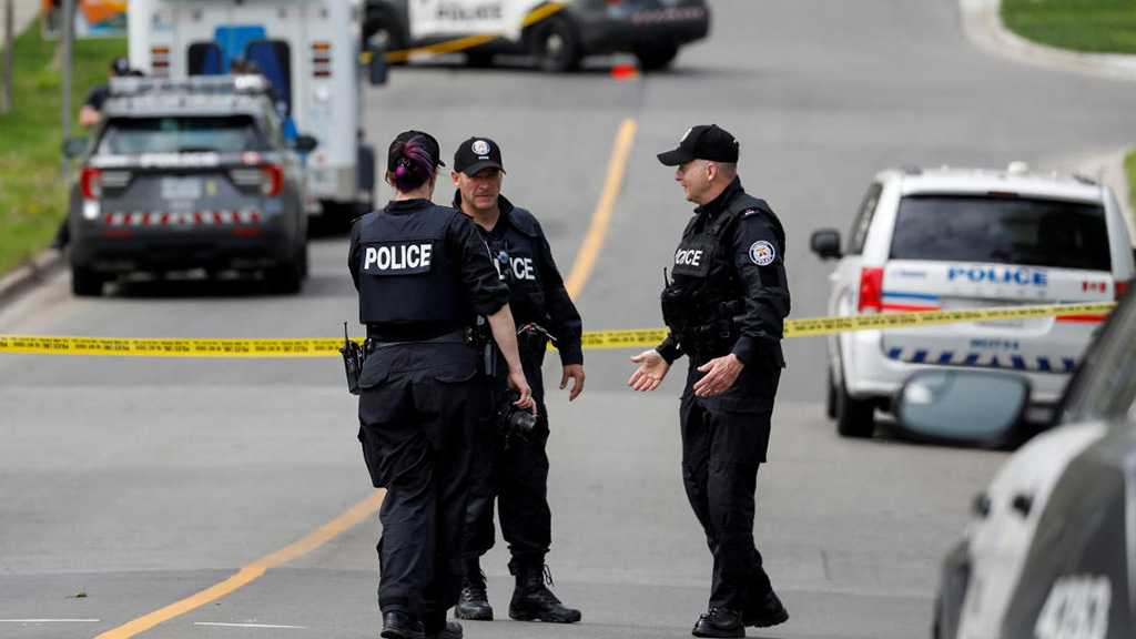 Canada: Police Kill Man Carrying Rifle near School