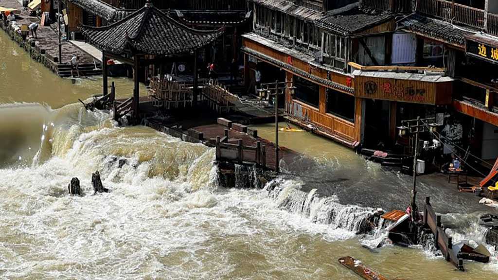 China Floods Force Scores to Evacuate, More Rainfall Expected