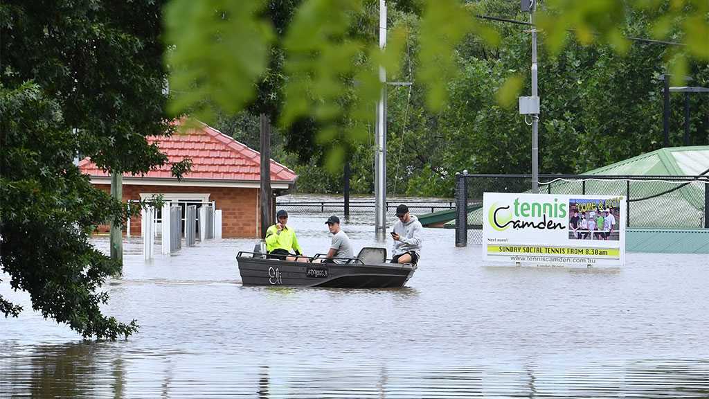 50k On Evacuation Alert After Deluge Hits Sydney
