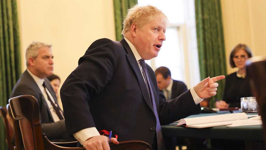 Johnson’s Gov’t Plunged into Crisis as Key Ministers Quit