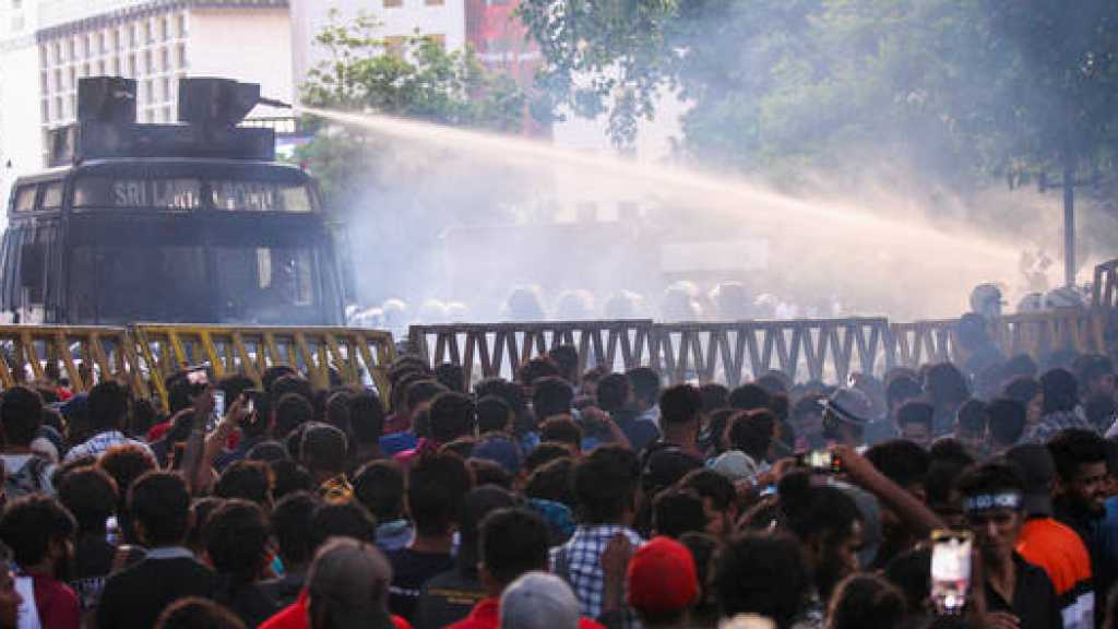 Sri Lanka: Protesters Storm President’s Residence