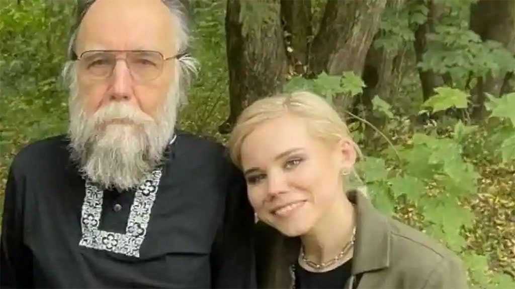 Russia Opens Murder Probe After Daughter of Political Commentator Assassinated in Car Blast