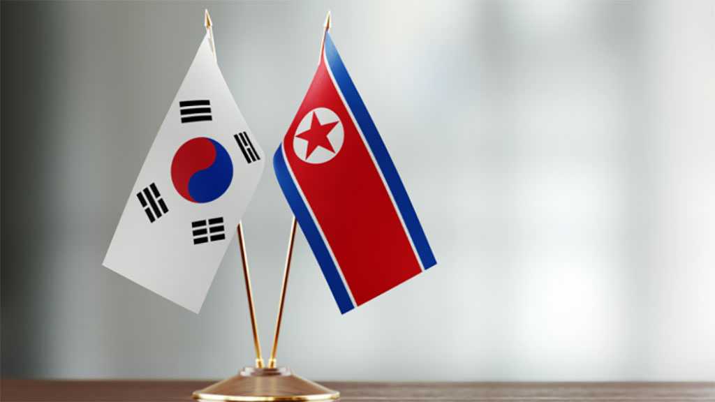 Koreas: South Proposes Meeting with North on Family Reunions