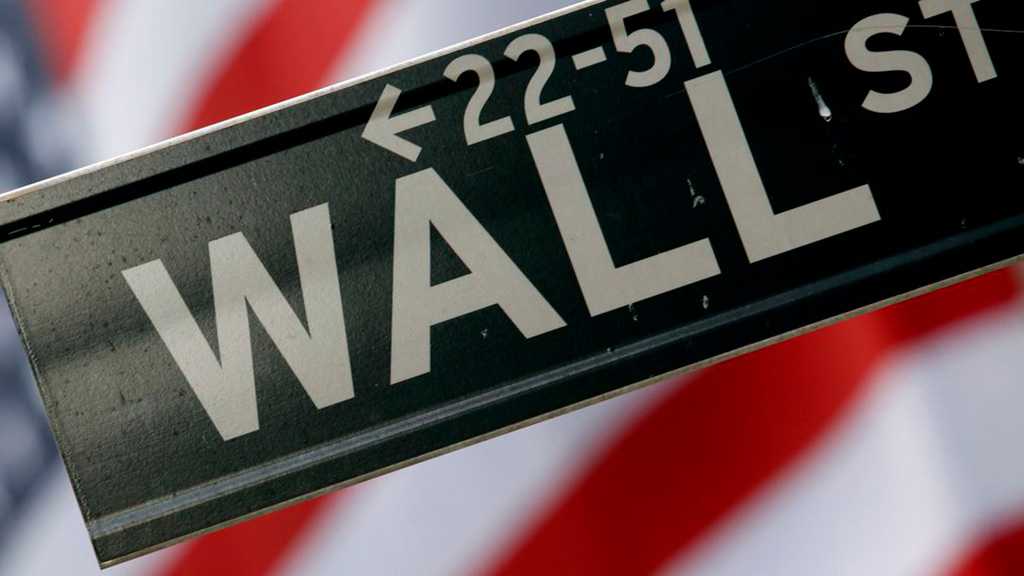 US Stocks Drop to Two-Month Lows as Recession Fears Mount