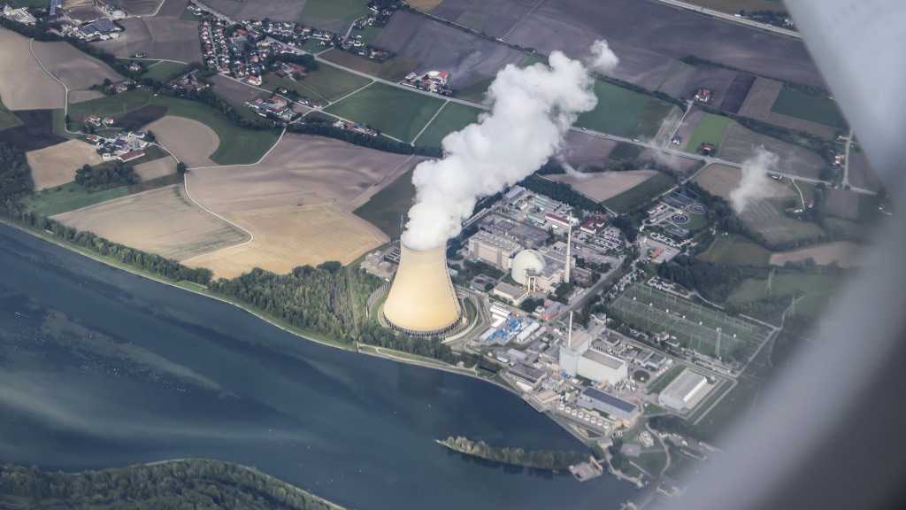 German Nuclear Plant Suffers Leak