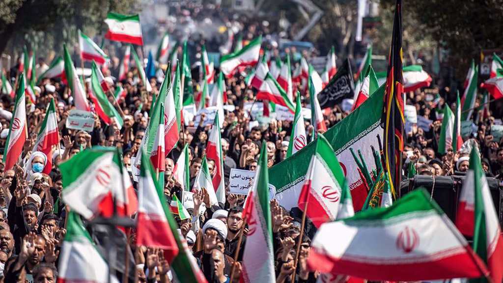 Huge Crowds of People Hold Rallies in Tehran to Denounce Riots, Acts of Sacrilege