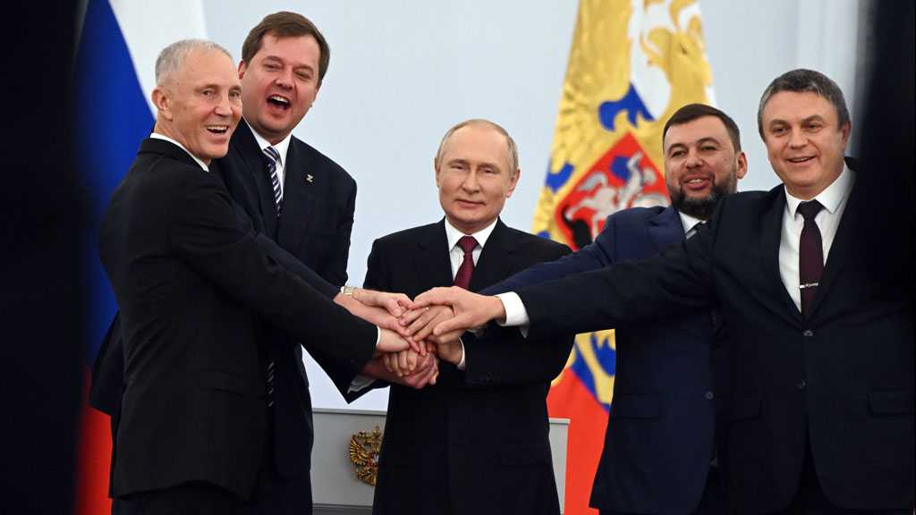 Putin Signs Accession Decrees: DPR, LPR, Kherson, Zaparozhye People Part of Russia Forever