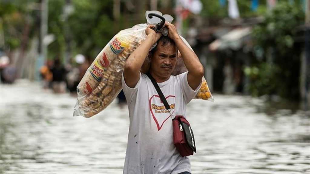 Death Toll from Philippines Tropical Storm Nalgae Nears 100