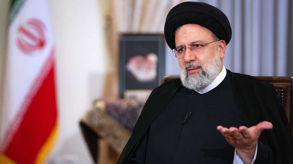 Raisi Hopes for World of Justice in Christmas Greeting to Pope Francis