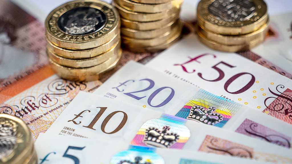 Survey: Top Executives in UK Earn Average Person’s Annual Wage in Days