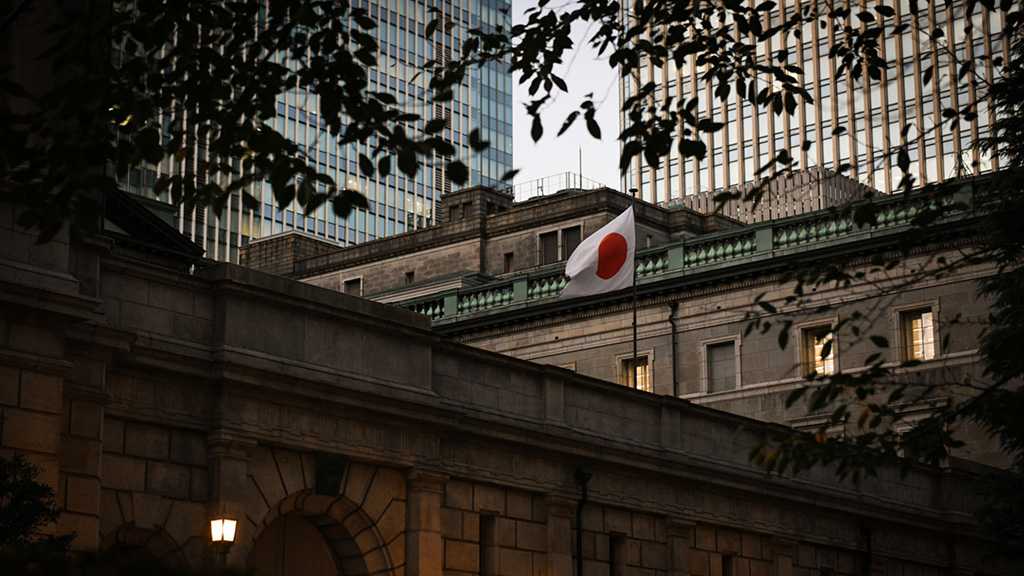 Bank of Japan Defies Market Pressure, Keeps Monetary Policy Ultra Loose