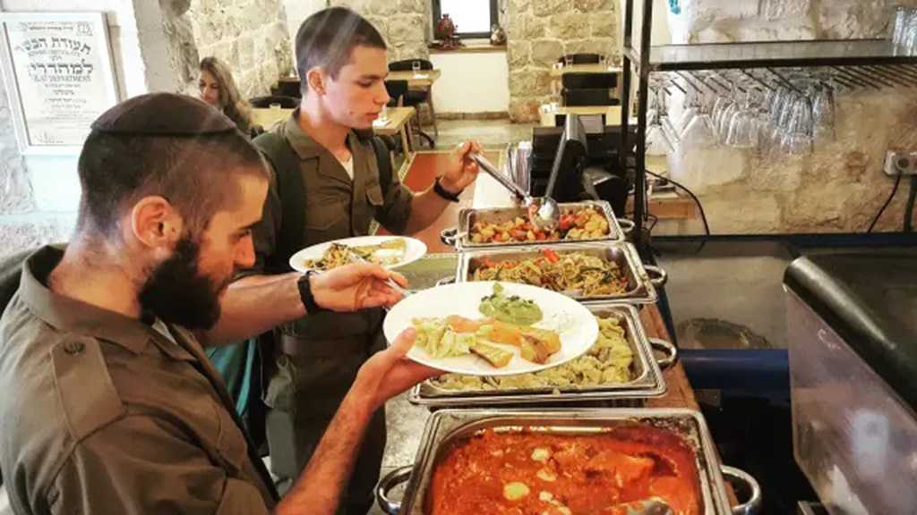IOF Serving Soldiers Spoiled food, 75 Were Poisoned at “Nahal” Base