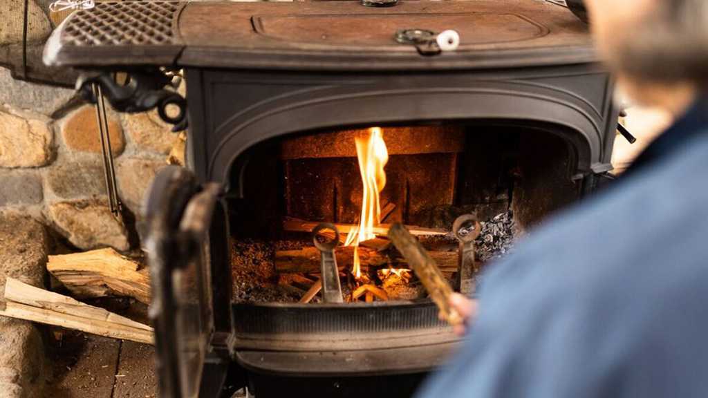  UK Councils Say They Lack Funds to Enforce Stricter Limits on Wood Burners