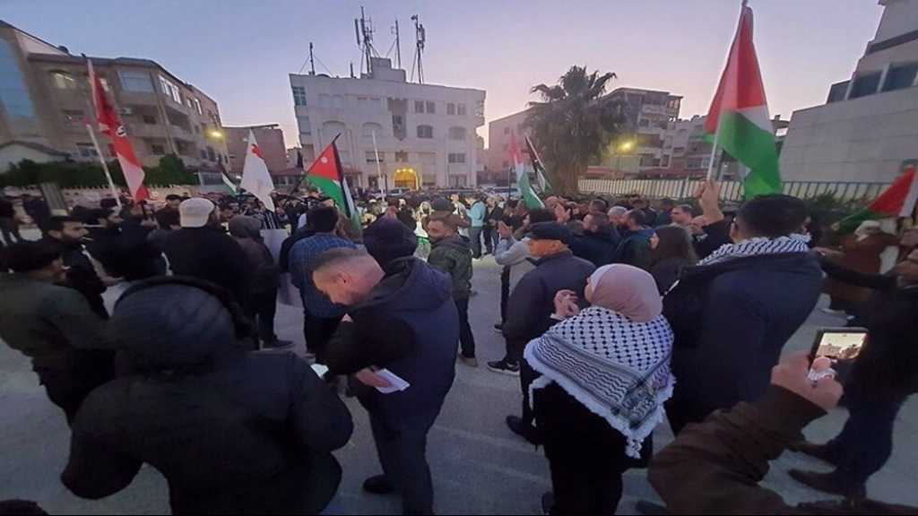 Jordanians Protest Death Penalty Bill against Detainees behind “Israeli” Bars