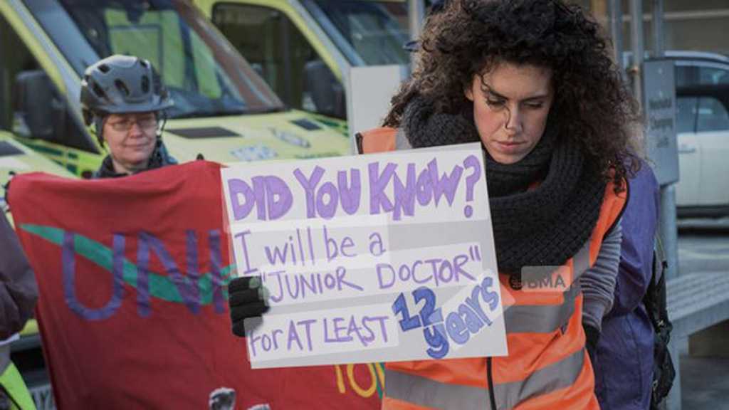 UK Junior Doctors Launch Three-Day Strike Amid Worsening Cost-of-Living Crisis