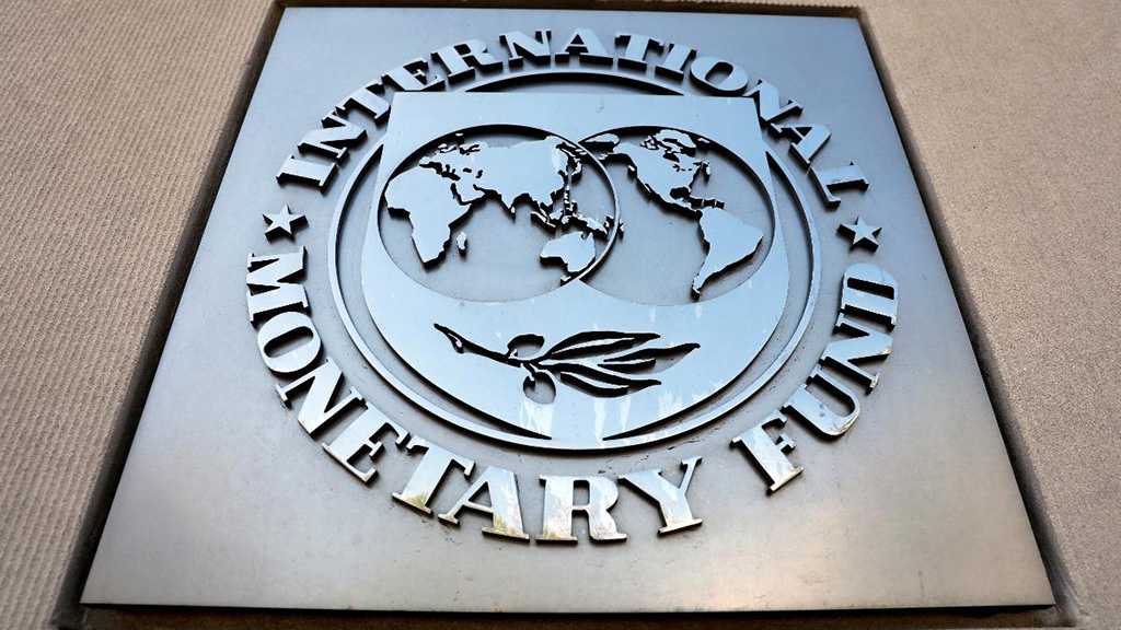 IMF Issues Growth Warning as It Lowers 2023 Forecast
