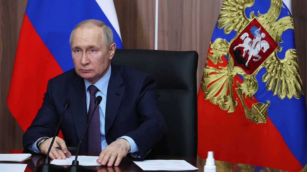 Putin Signs Law on CFE Treaty Denunciation