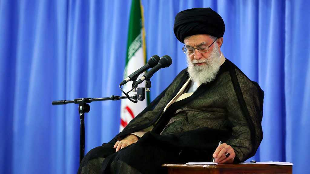 Imam Khamenei Offers Condolences to Hezbollah SG over Passing of Prominent Lebanese Shia Scholar