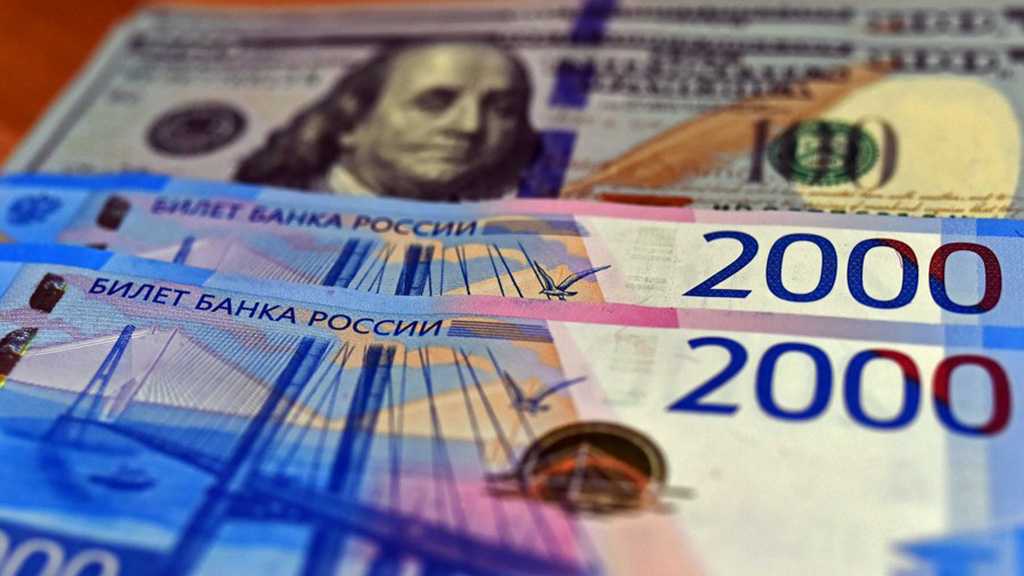 Russian Cash Circulation Hits All-Time Record