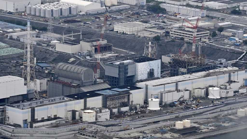 Fukushima Begins Op to Remove Radioactive Debris