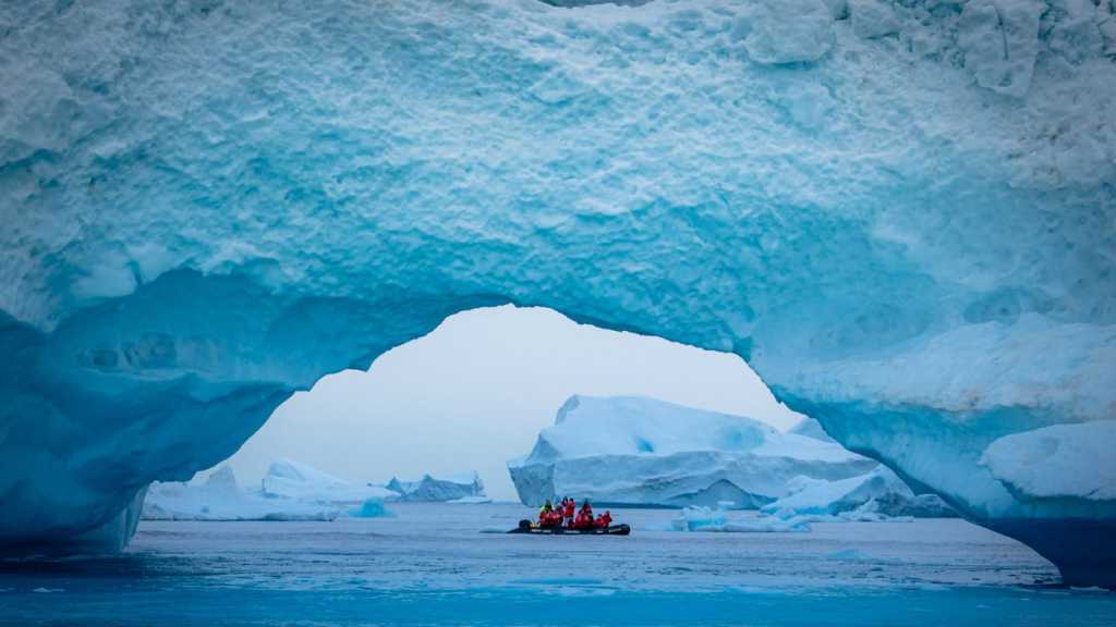 US: Trump Eyes Greenland, Suggests Buying Territory