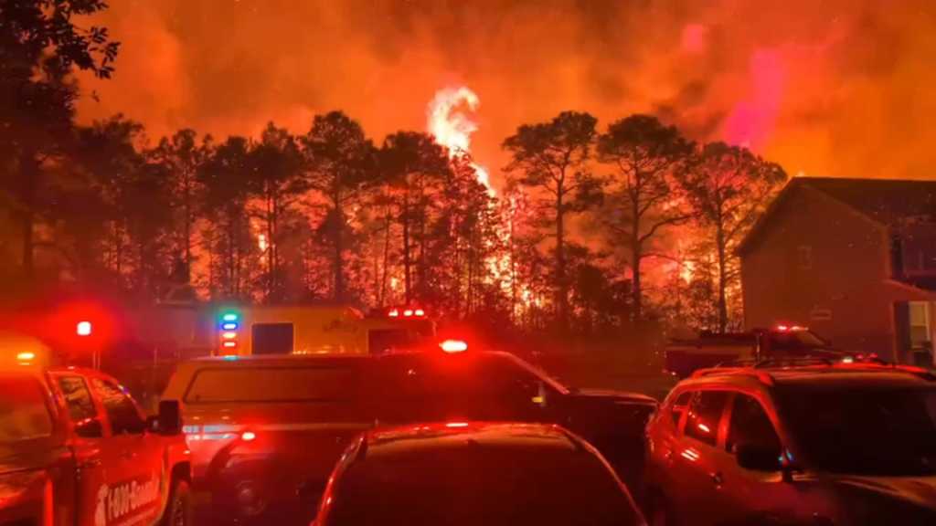 Wildfires in The Carolinas Prompt a State of Emergency