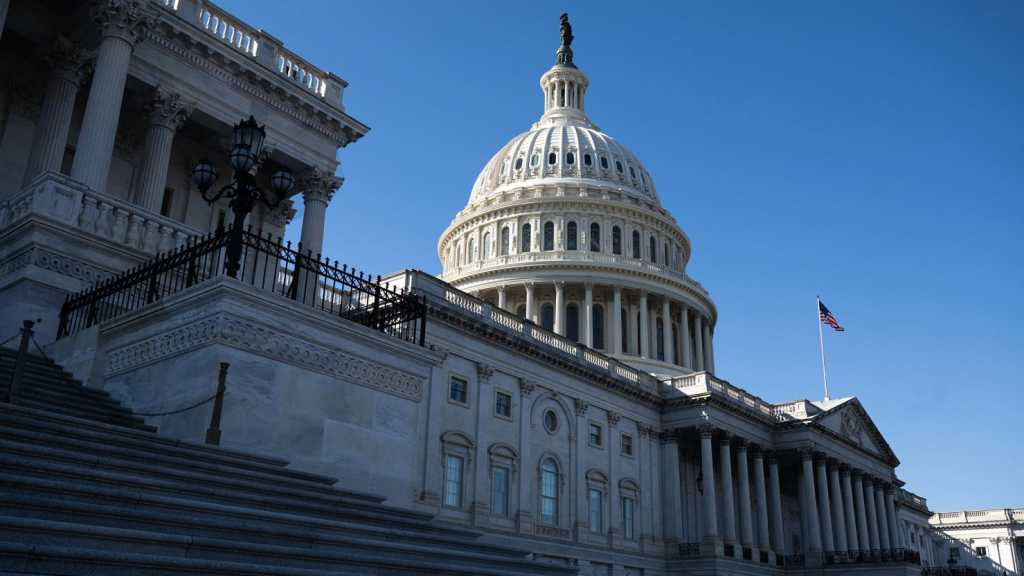 US: Congress Averts Gov’t Shutdown, Senate Passes Stopgap Funding Bill